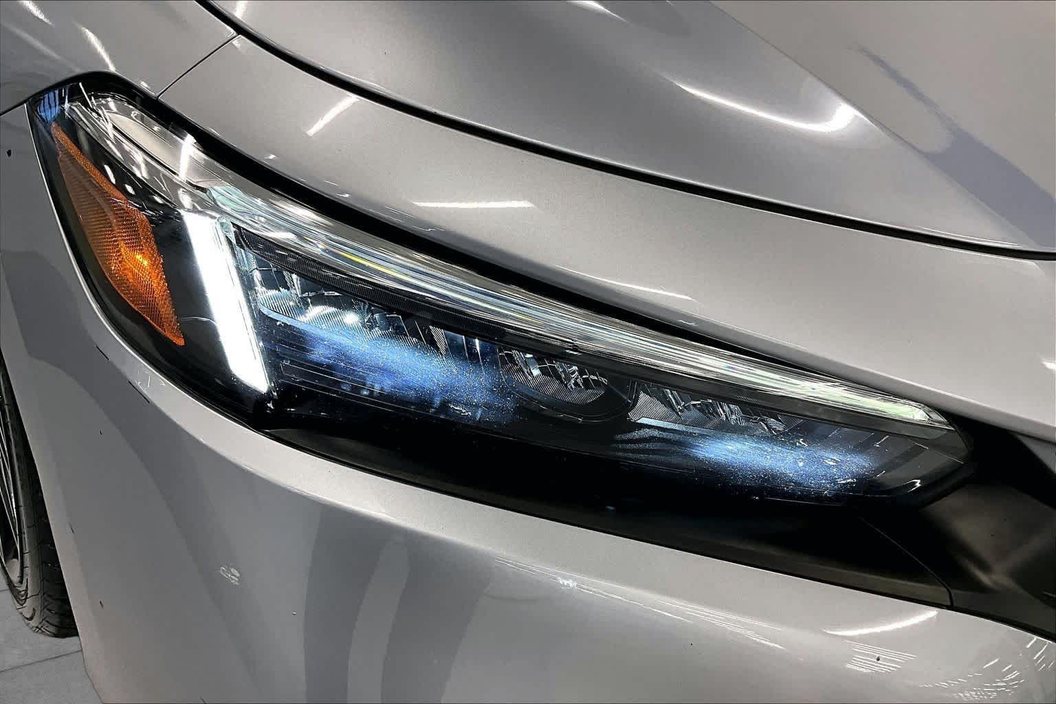 Used 2023 Lunar Silver Metallic Honda Sport image 28