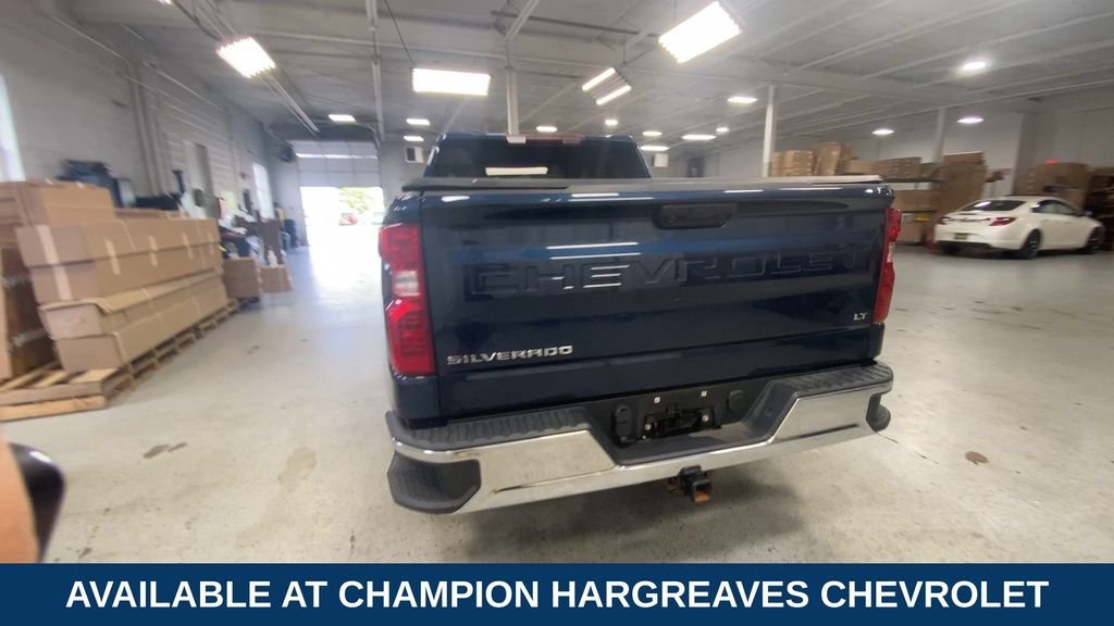 2022 Chevrolet Silverado 1500 LT - Photo 9