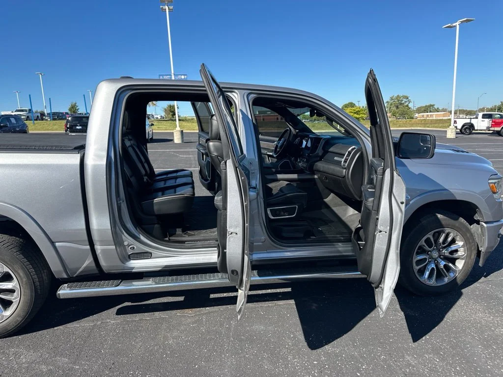Used 2020 Silver Ram Laramie image 20