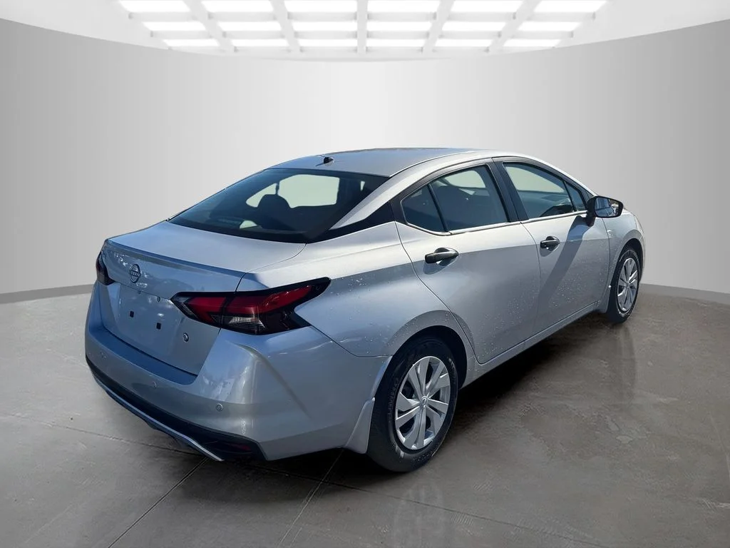 2025 Nissan Versa Sedan S - Photo 5
