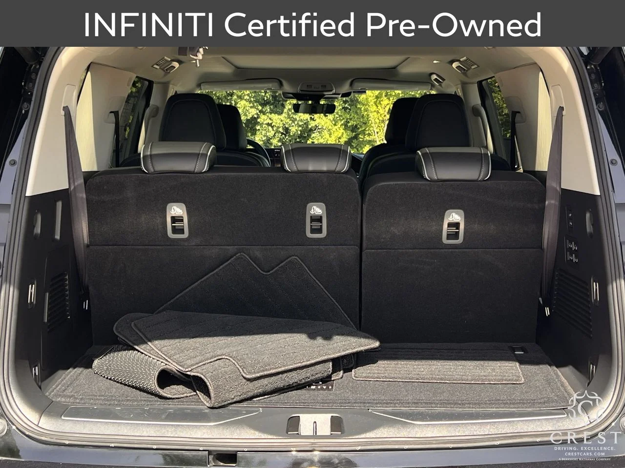 Certified Used 2026 Black Obsidian INFINITI LUXE image 31