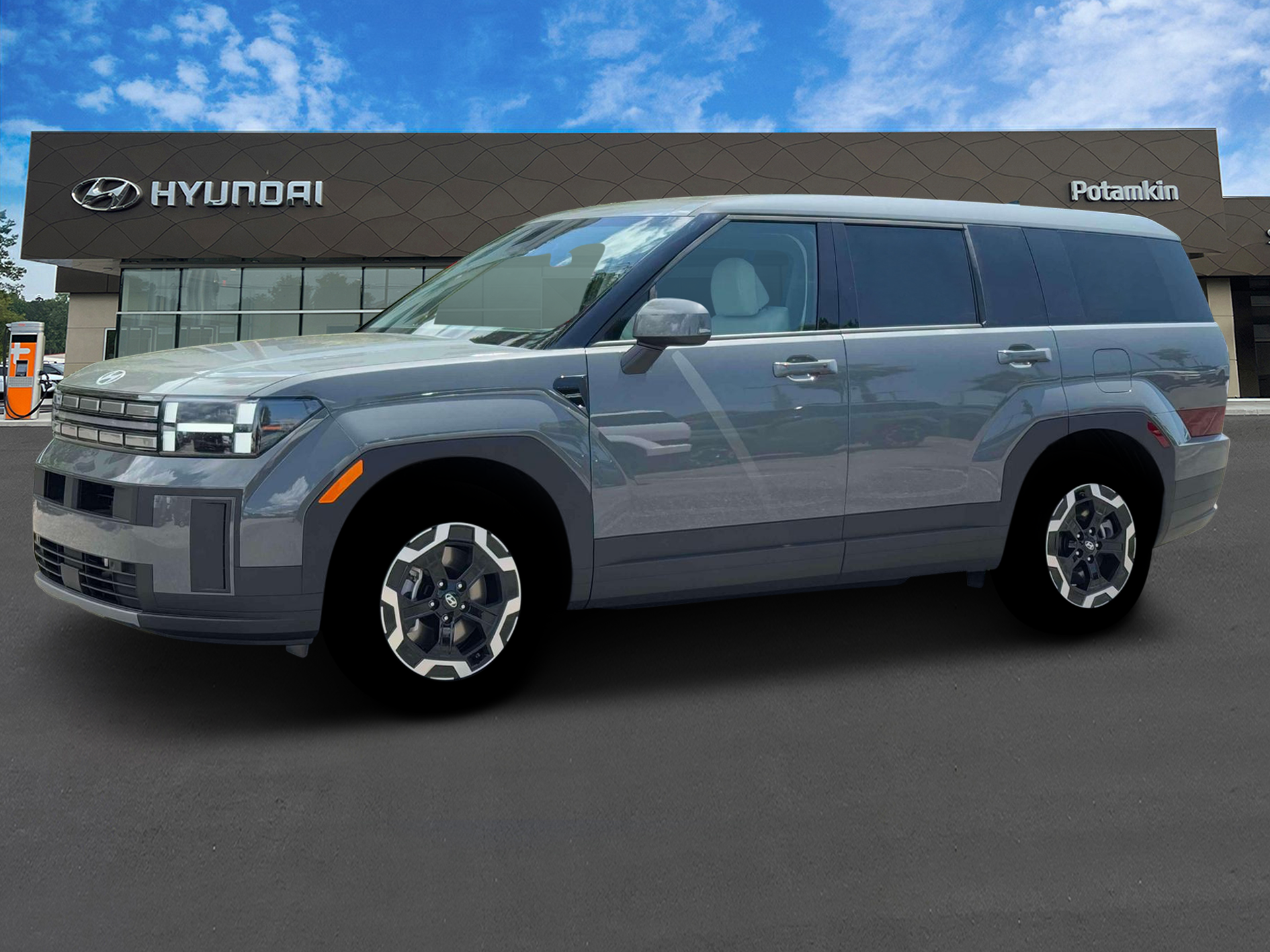 New 2026 Hampton Gray Hyundai SE image 2