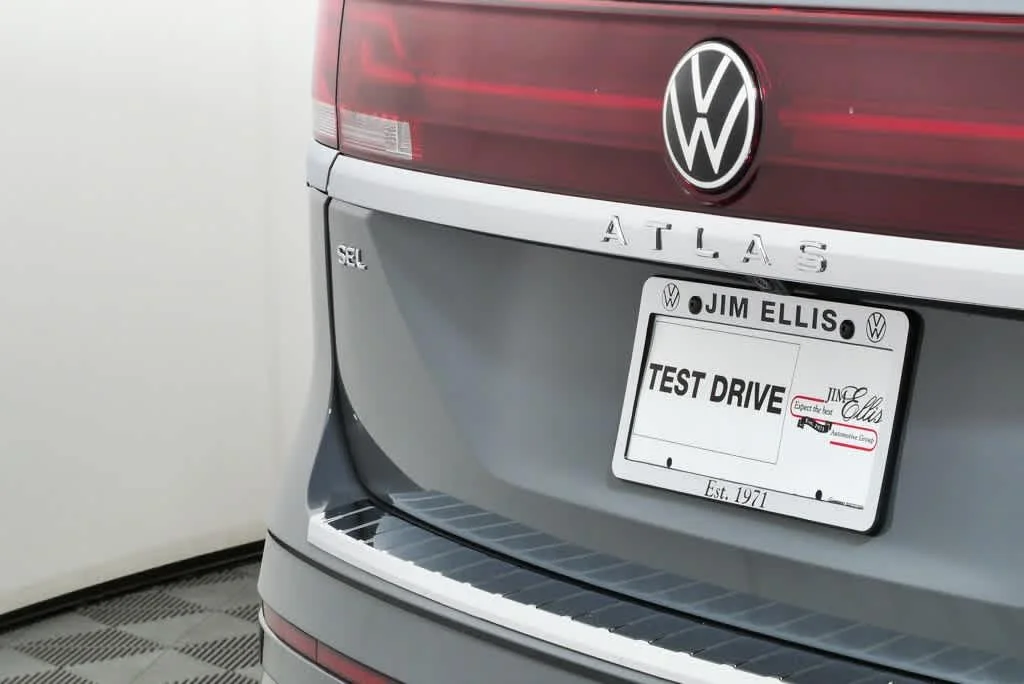 New 2026 Pure Gray Volkswagen 2.0T SEL Premium R-Line image 36