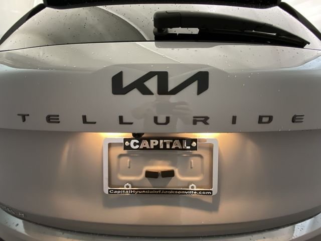 Used 2025 Gray Kia SX-Prestige X-Line image 28