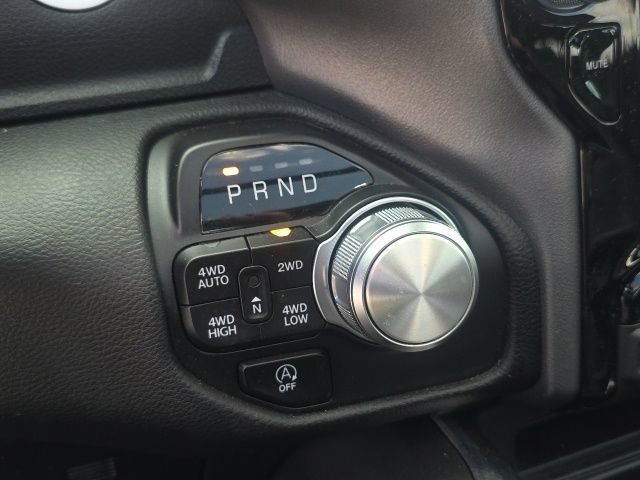 Used 2023 Diamond Black Crystal Pearlcoat Ram Laramie image 7