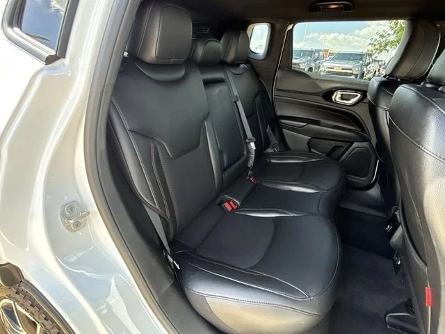 Used 2024 White Jeep Trailhawk 4x4 image 29