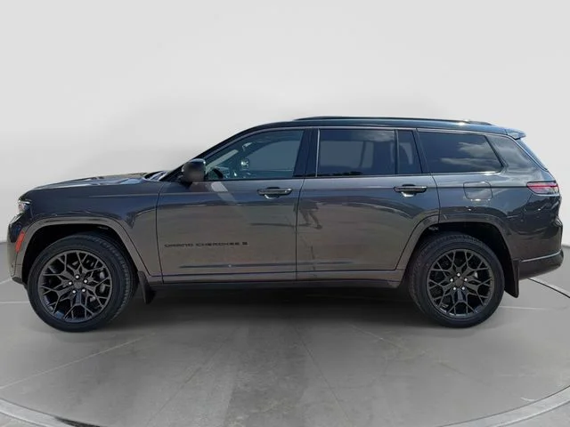 New 2026 Baltic Gray Metallic Clear-Coat Exterior Paint Jeep Summit image 7