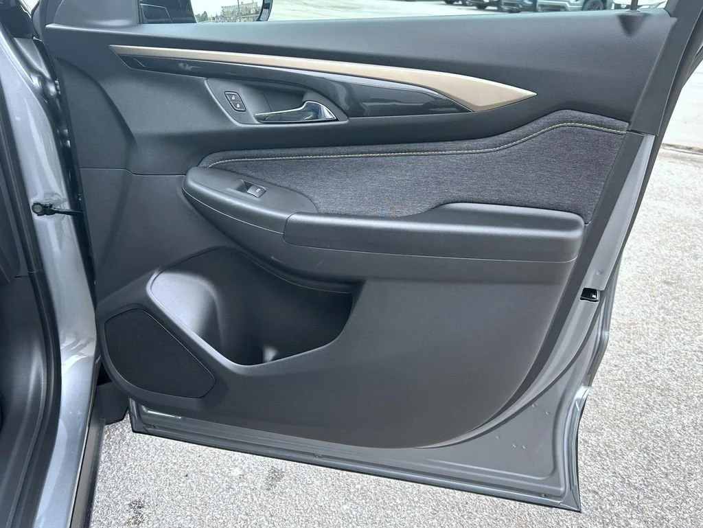 New 2026 Sterling Gray Metallic Chevrolet ACTIV image 16