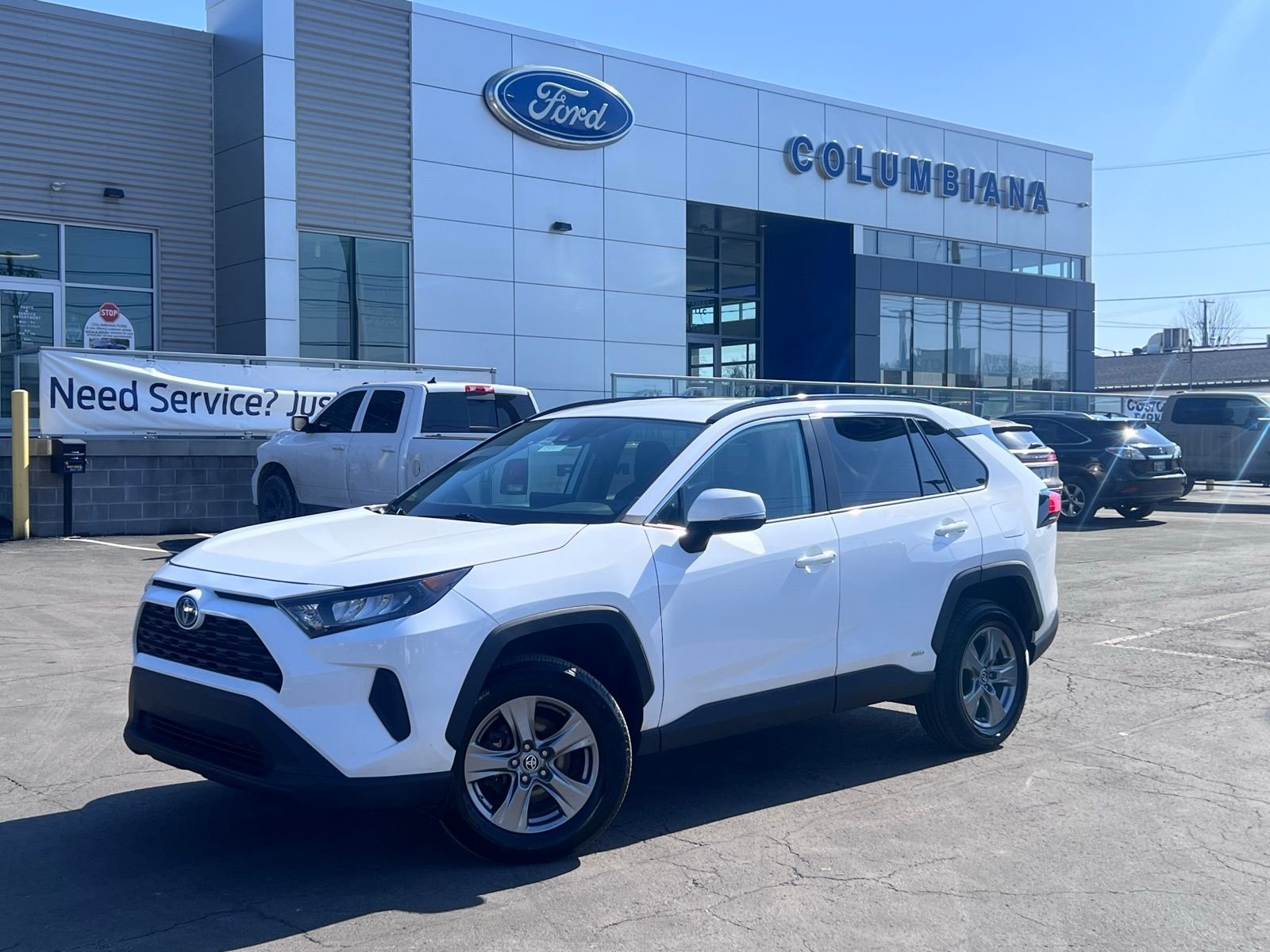 2022 Toyota RAV4 LE