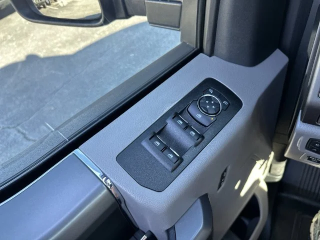 Used 2020 Gray Ford XLT image 14