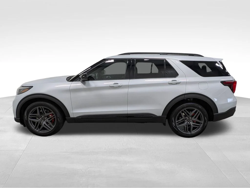 New 2026 Space White Metallic Ford ST image 1