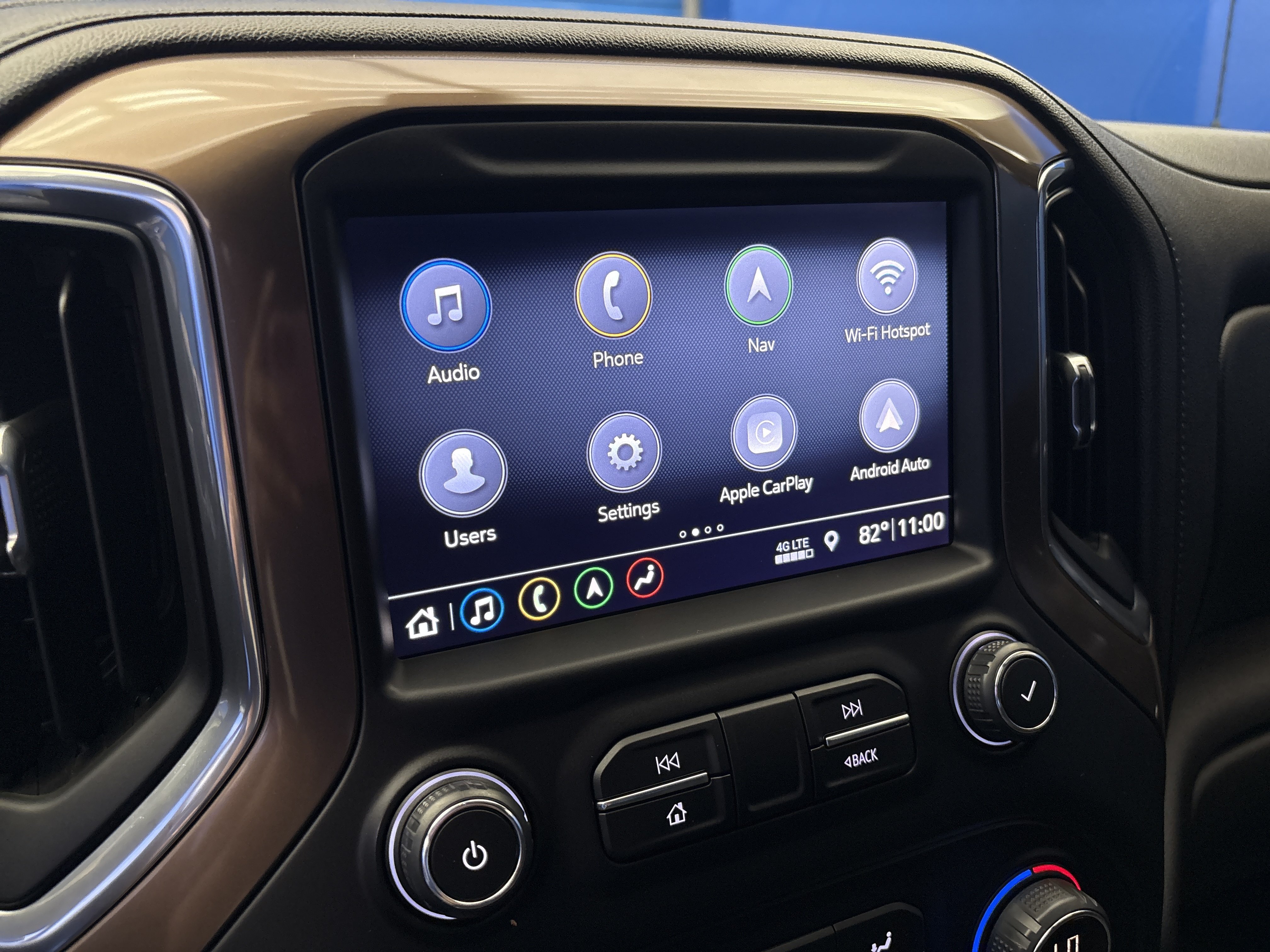 Used 2019 Cajun Red Tintcoat Chevrolet High Country image 17