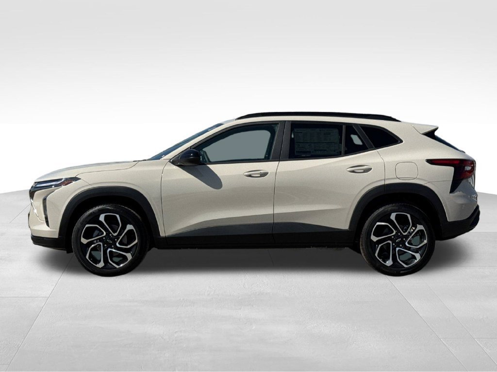 New 2026 White Sands Chevrolet 2RS image 2