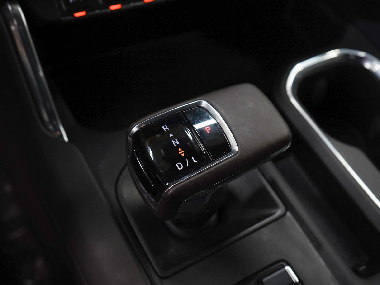 Used 2024 Volcanic Red Tintcoat GMC Denali image 21