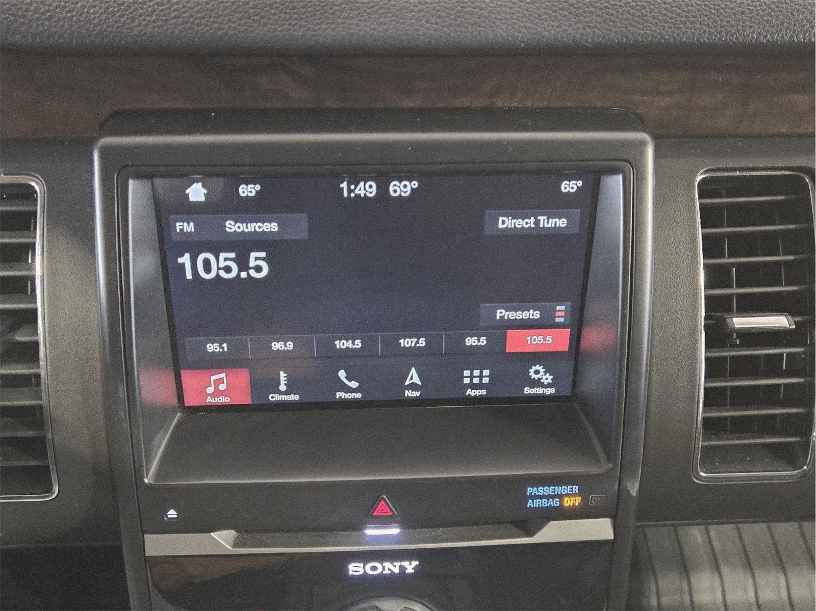 Used 2019 White Platinum Metallic Tri-Coat Ford Limited EcoBoost image 18