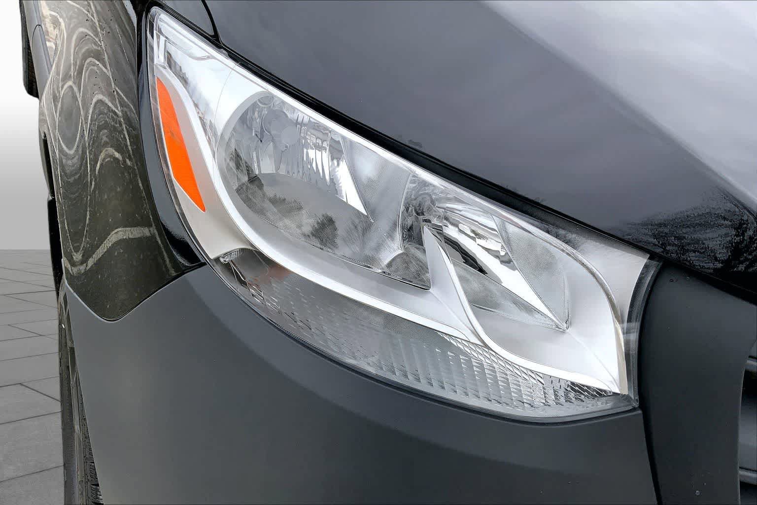 New 2026 Obsidian Black Metallic Mercedes-Benz  image 18