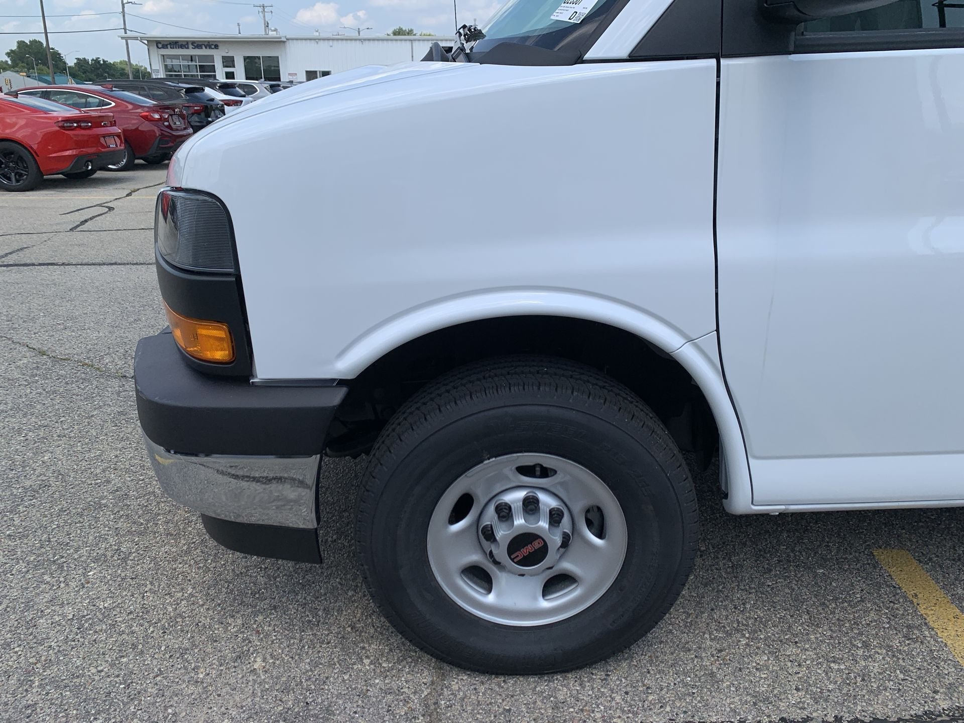 2025 GMC Savana Cargo Work Van - Photo 40