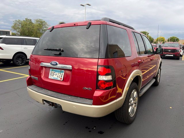 Used 2010  Ford Eddie Bauer image 2
