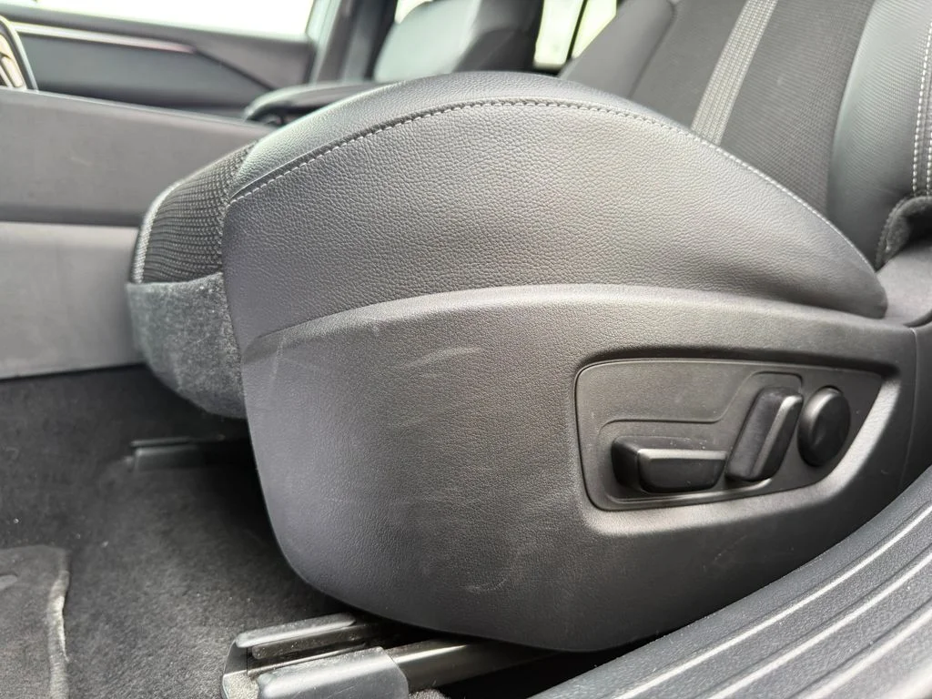 Used 2025 Wind Chill Pearl Mazda 2.5 S Preferred Package image 21