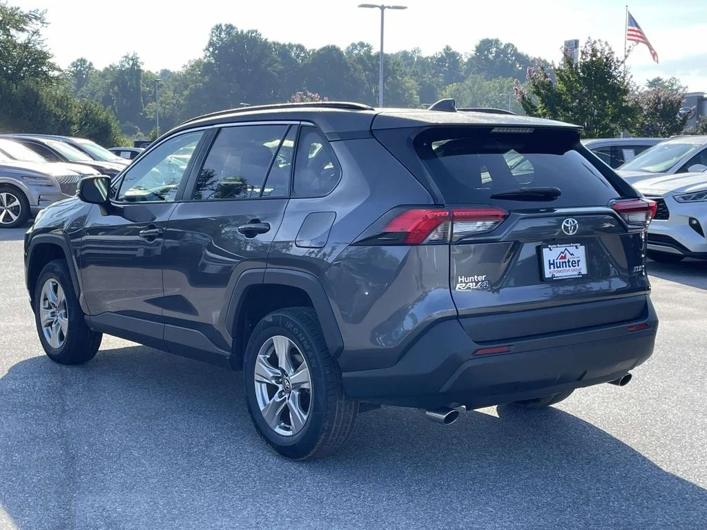 Used 2025 Magnetic Gray Metallic Toyota XLE image 26