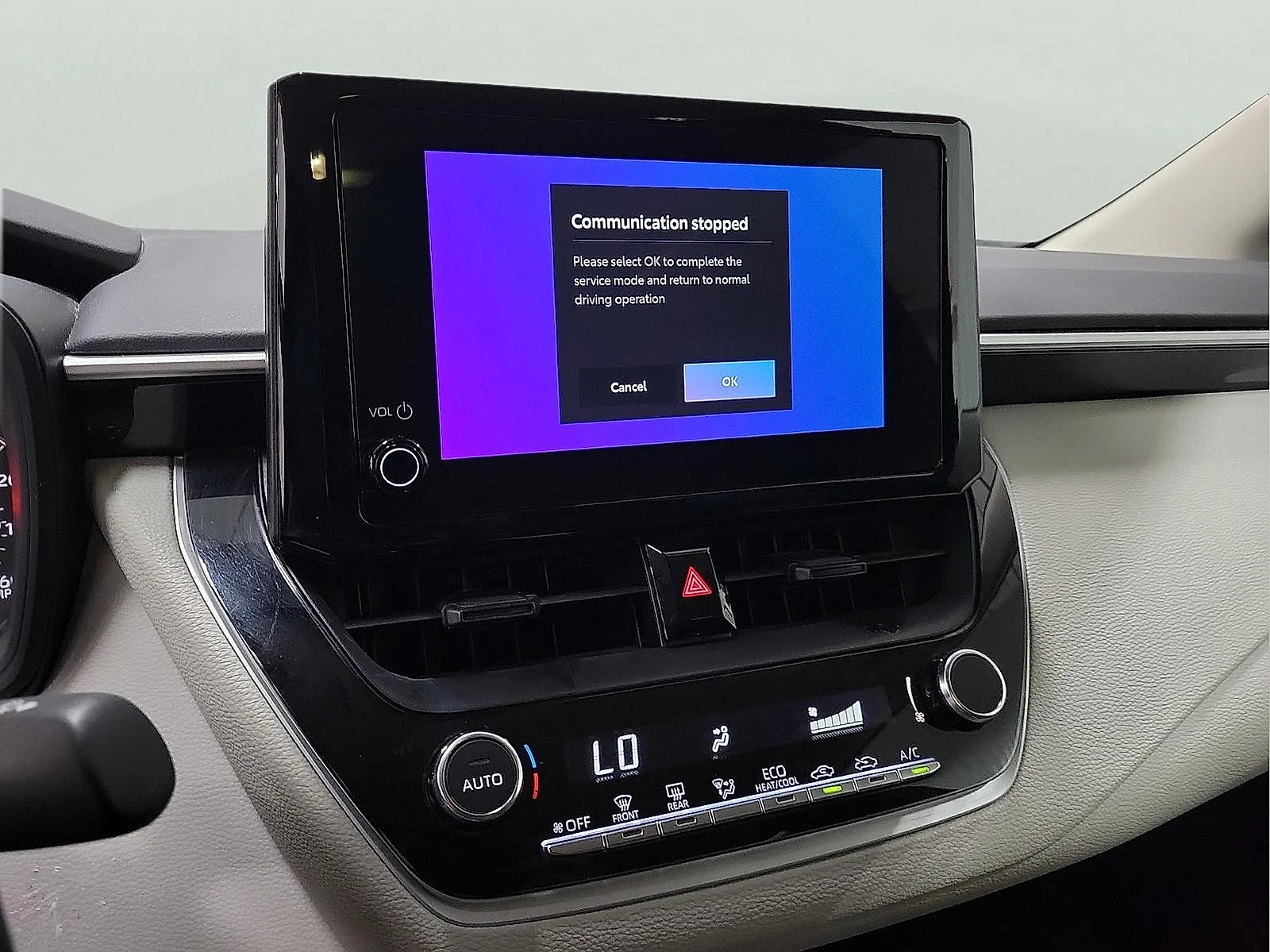 Certified Used 2025 Silver Toyota LE image 18
