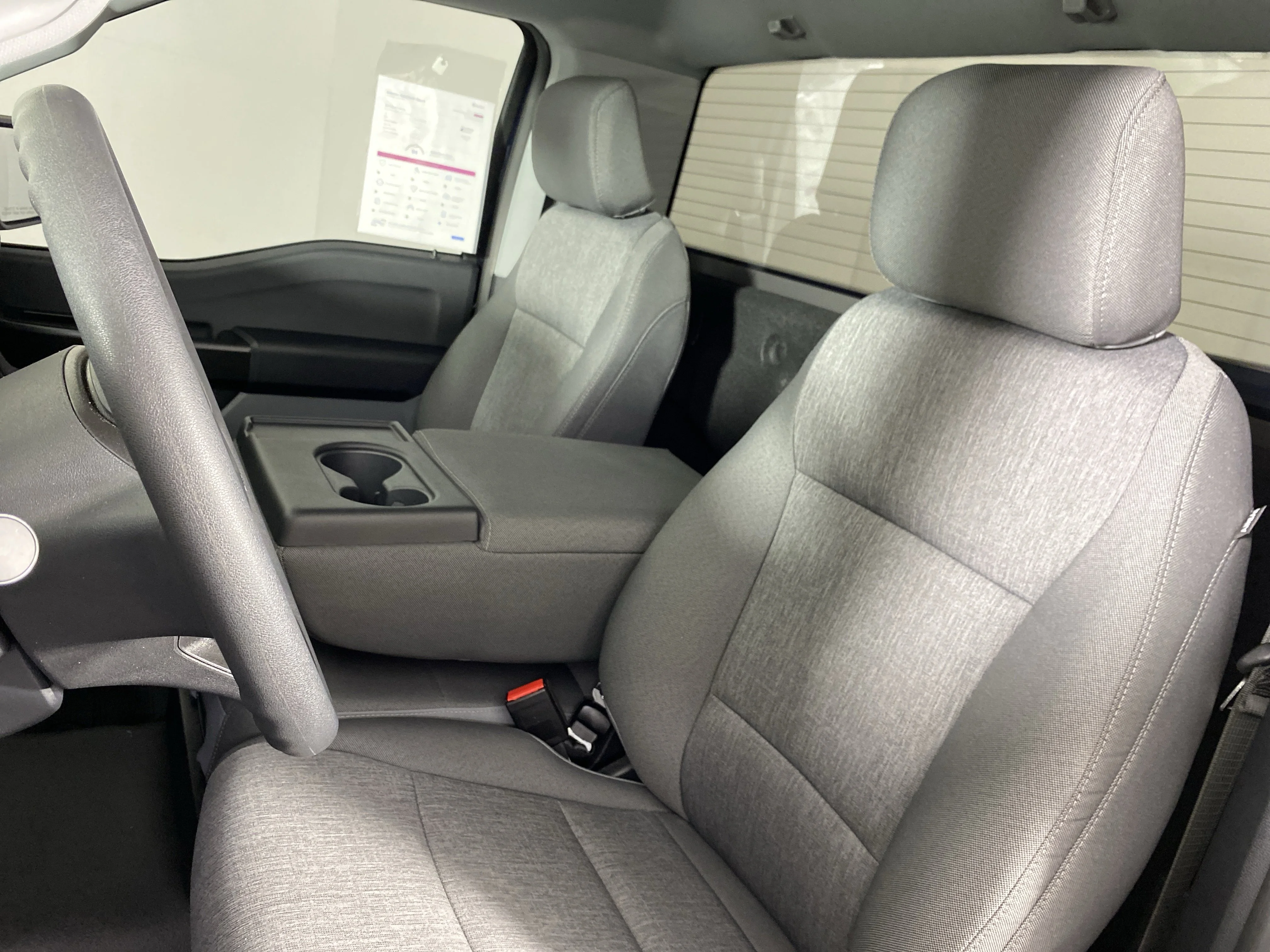 Used 2025 Blue Metallic Ford XL image 17