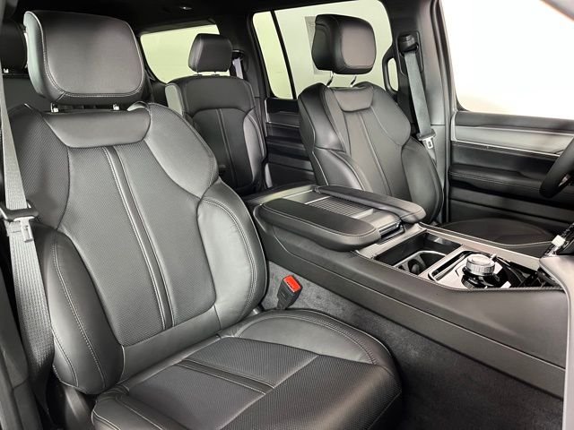 Used 2026 Black Jeep  image 46