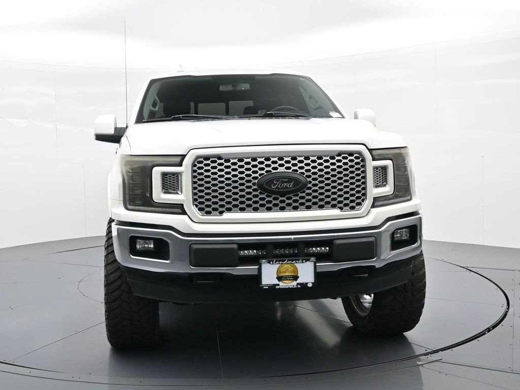 Used 2018 White Platinum Clearcoat Metallic Ford Lariat image 3