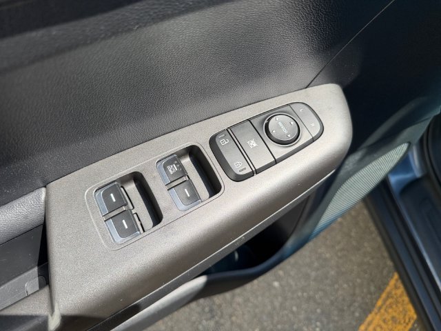 Used 2021 Blue Kia LX image 27