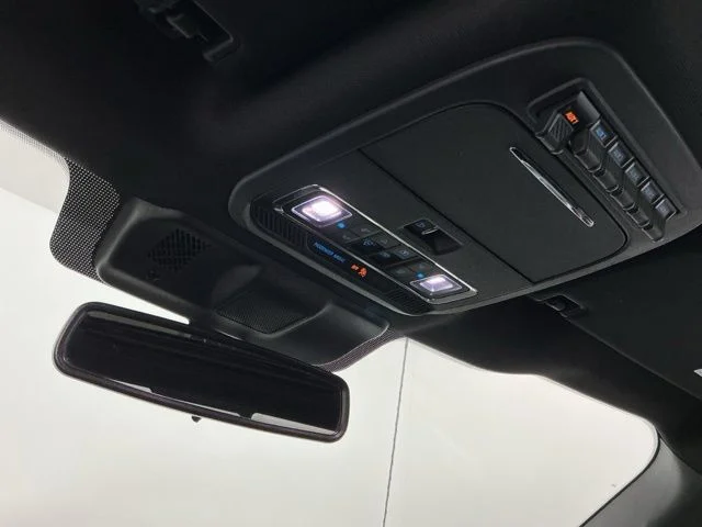 Used 2023  Ford Raptor image 26