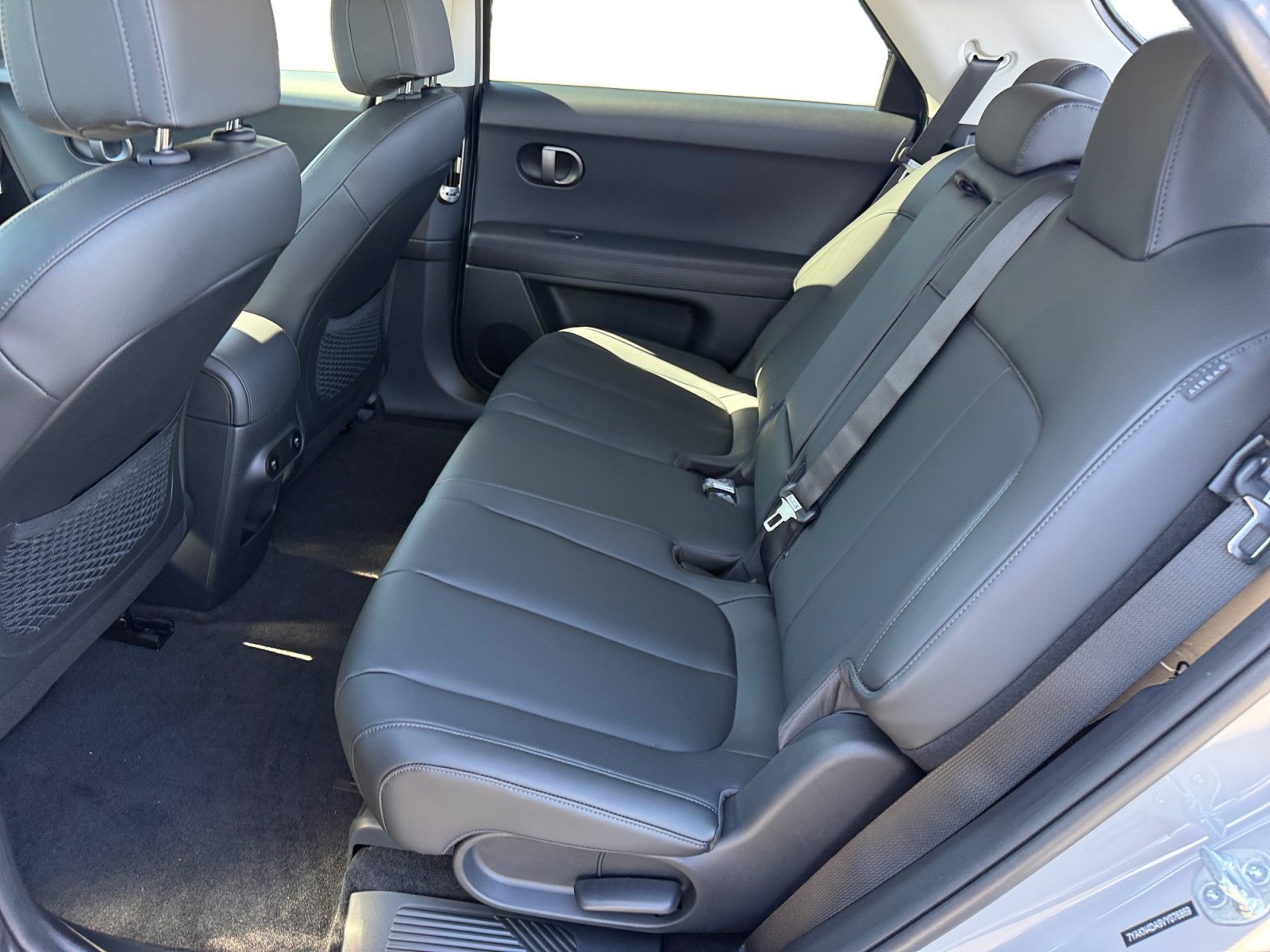 New 2027 Cyber Gray Hyundai SEL image 16