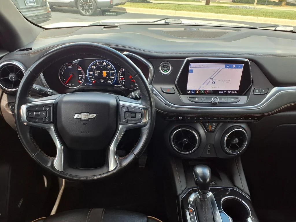 Used 2019 Summit White Chevrolet Premier image 17