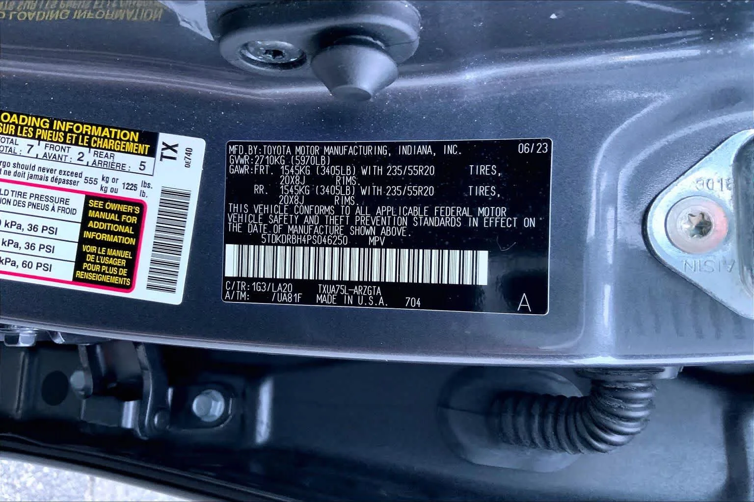 Used 2023 Magnetic Gray Metallic Toyota Platinum image 29