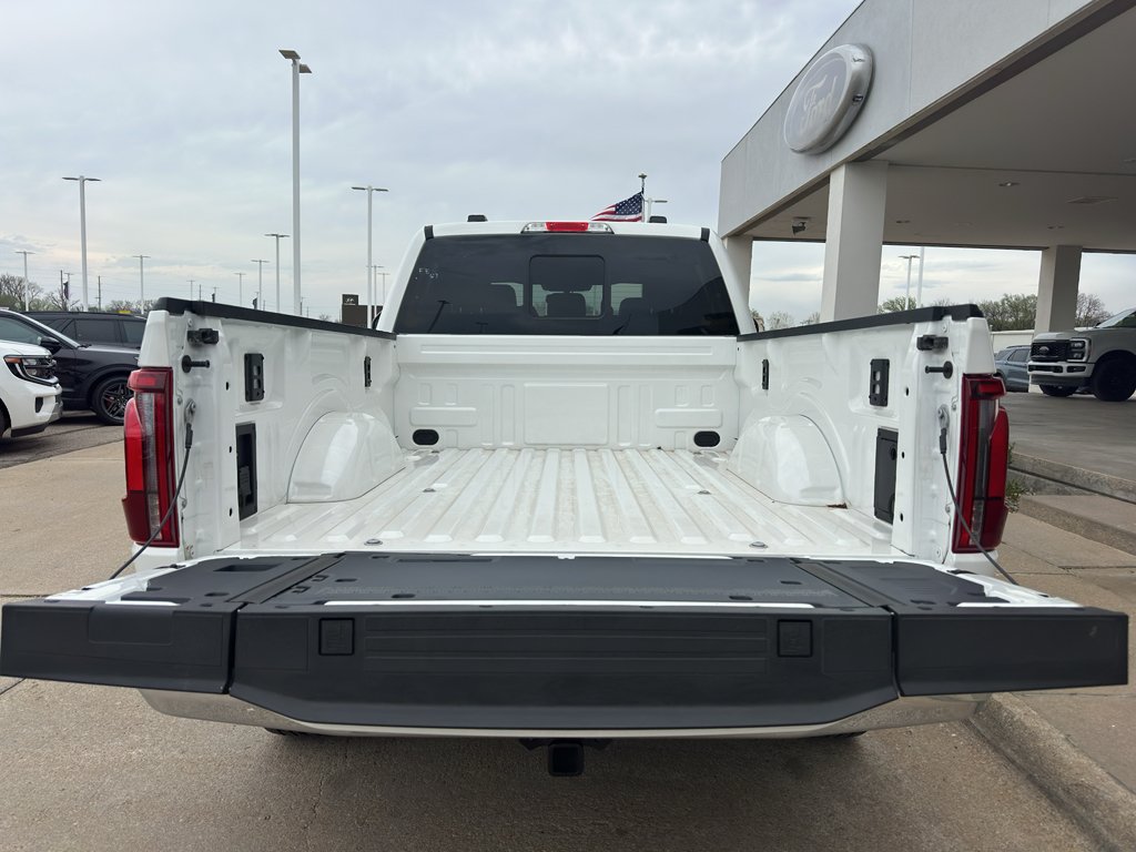 2025 Ford F-150 Lariat - Photo 9