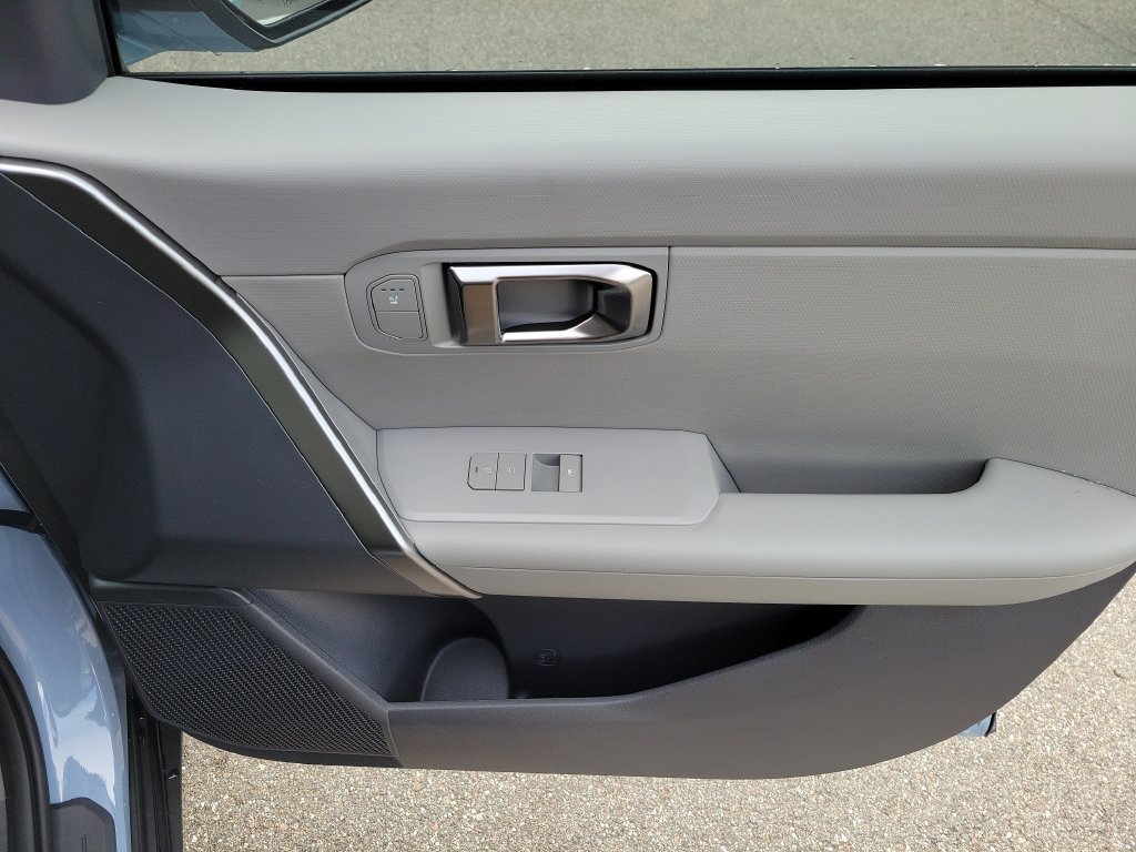New 2027 Pale Gray Kia EX image 10