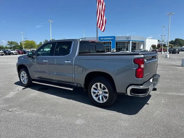 Used 2021 SATIN STEEL METALLIC Chevrolet LTZ image 3