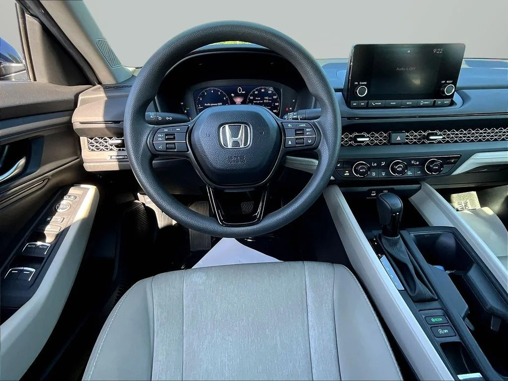 Used 2024 Meteorite Gray Metallic Honda EX image 8