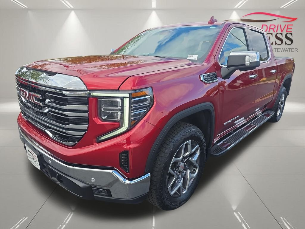 Used 2024 Red GMC SLT image 4