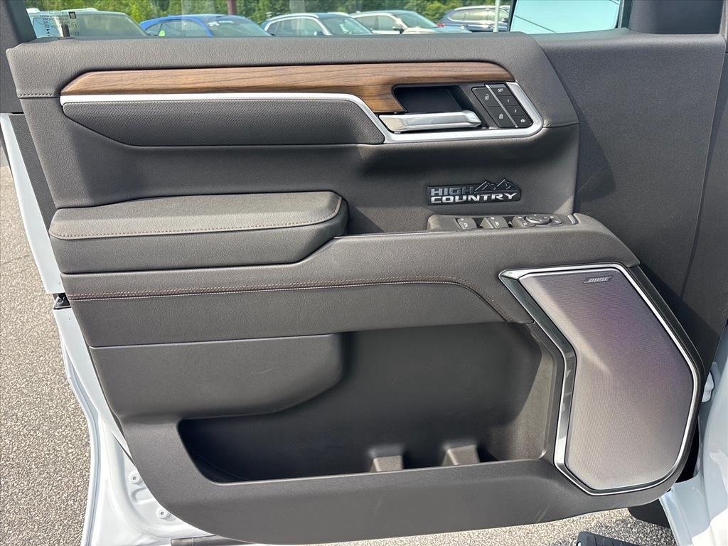2026 Chevrolet Silverado 1500 High Country - Photo 22