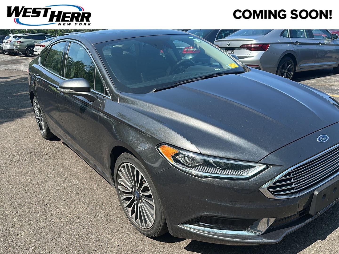 Used 2018 Magnetic Ford SE image 1