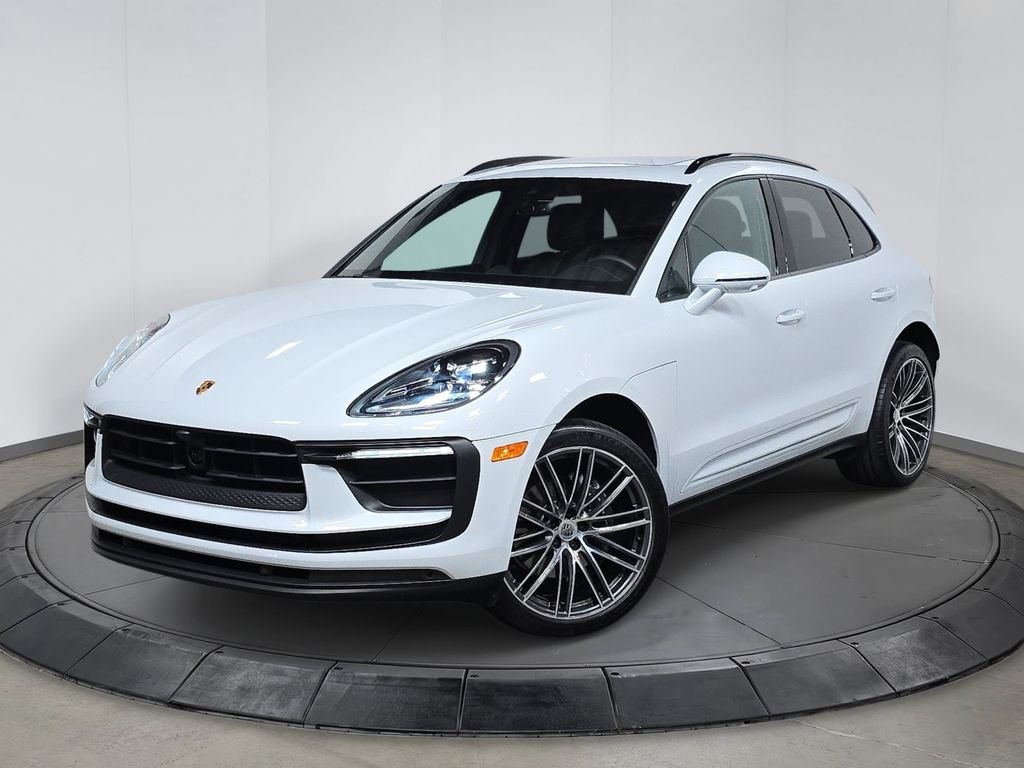 2025 Porsche Macan