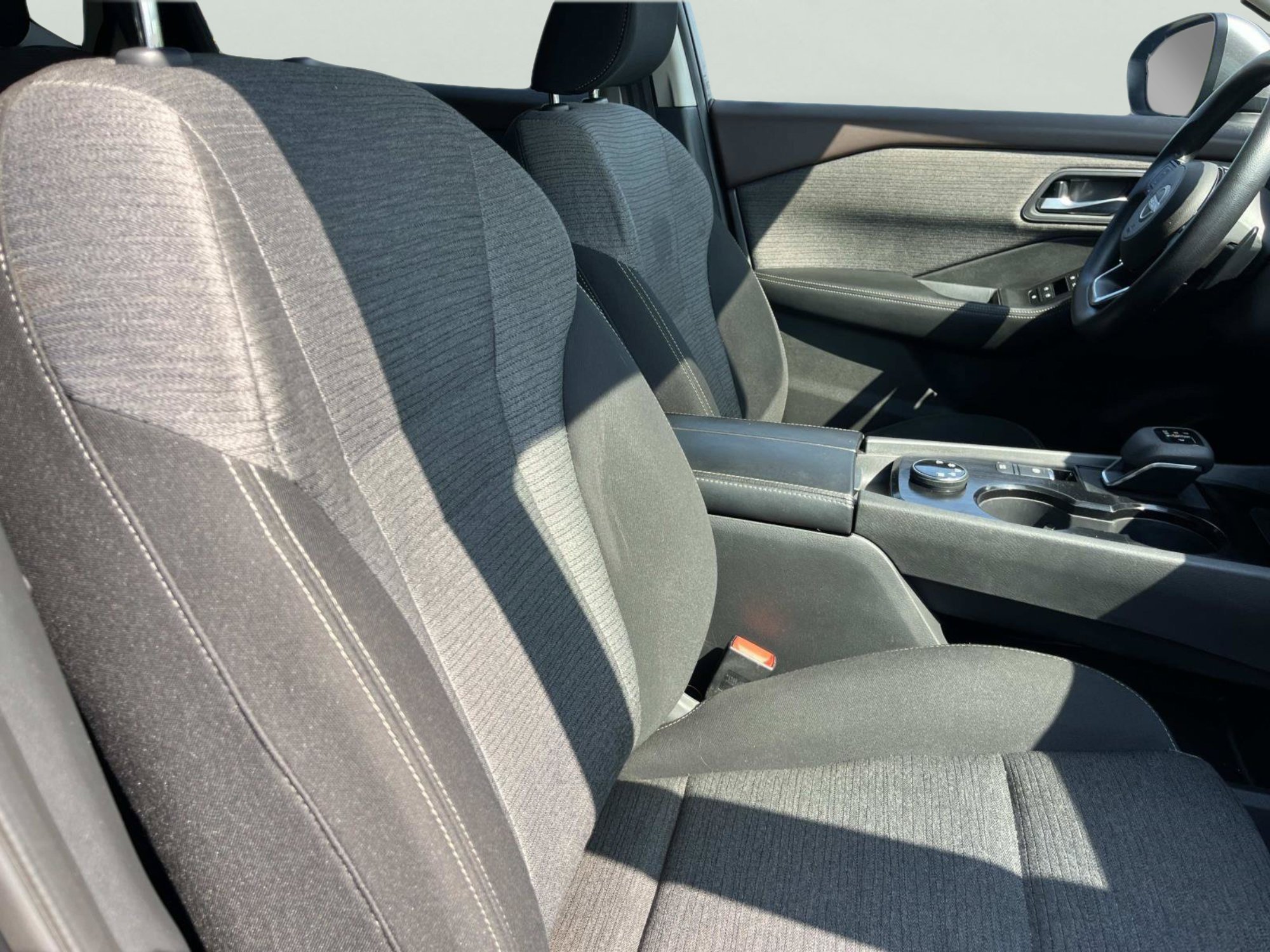 Used 2023 Gun Metallic Nissan SV image 19