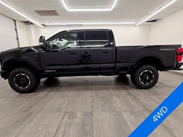 New 2027 Agate Black Metallic Ford F-350® Platinum® image 2
