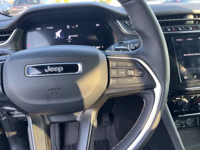 Used 2025 Black Jeep Altitude image 17