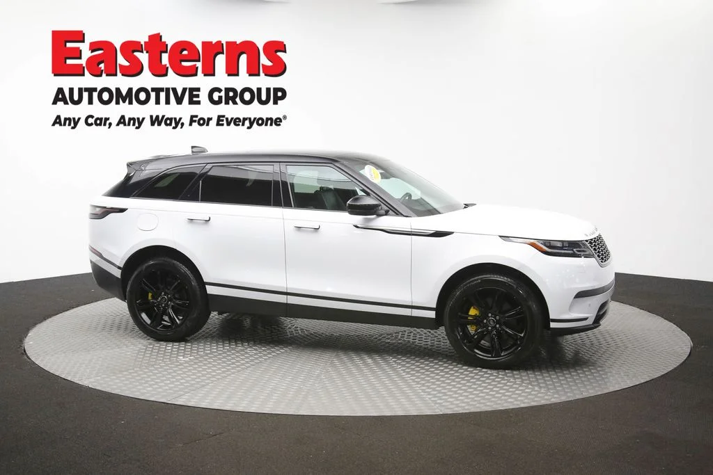 Used 2023 White Land Rover S image 48