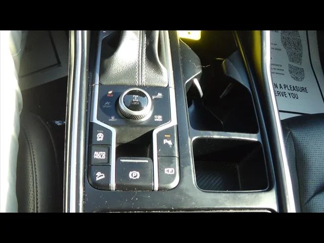 Certified Used 2024 Glacial White Pearl (gwp) Kia S image 30