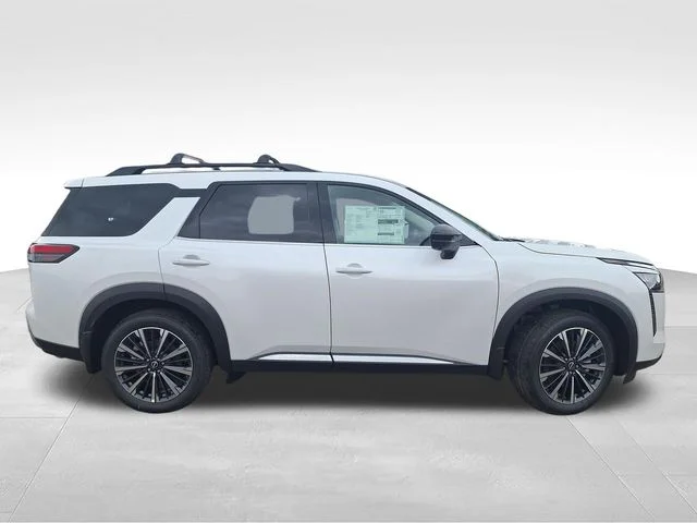 New 2026 Everest White Pearl TriCoat Nissan Platinum image 7