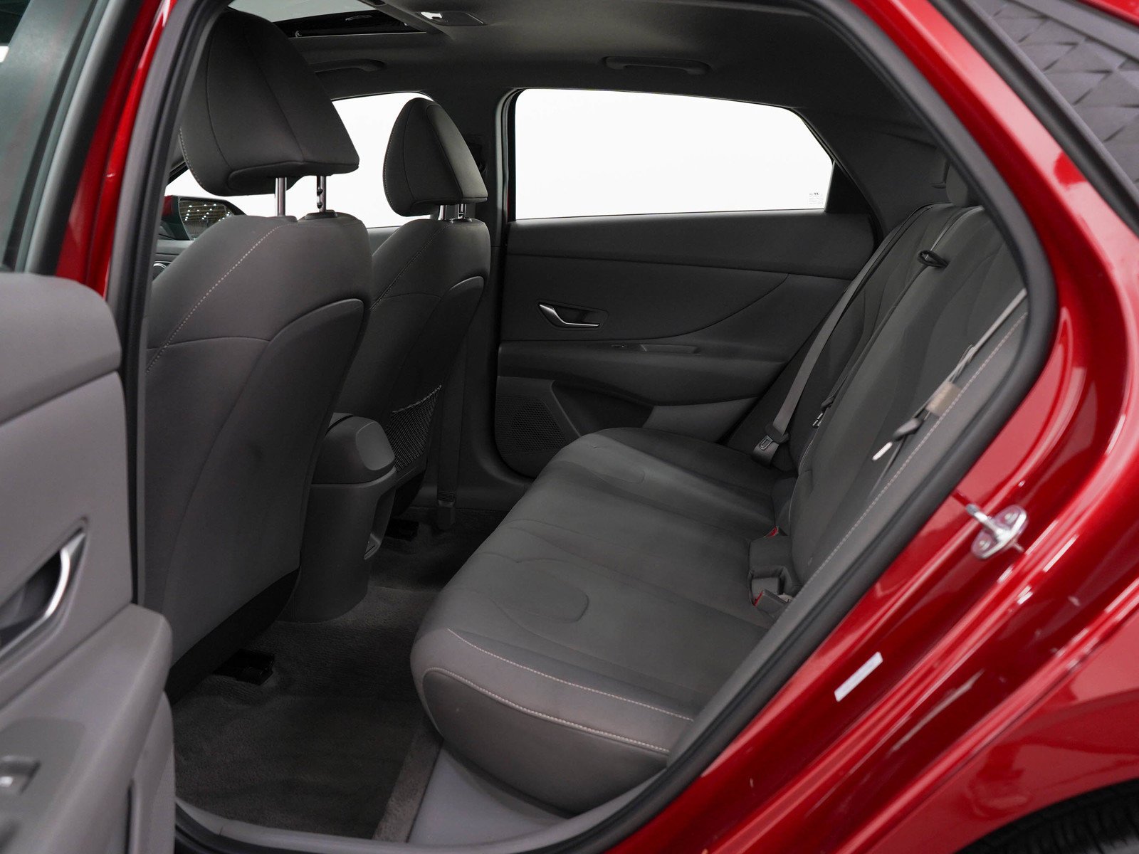 Used 2025 Ultimate Red Hyundai SEL Convenience IVT image 18