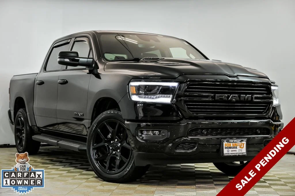 2024 RAM 1500 Laramie 4x4 Crew Cab 5'7's photo