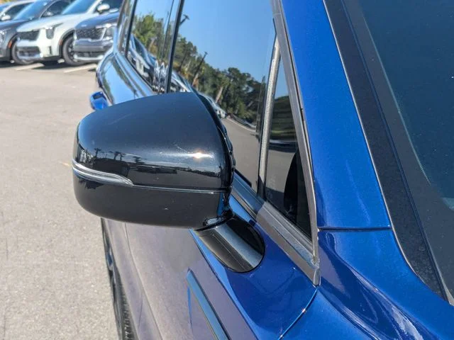 Used 2023 Blue Kia SX image 10